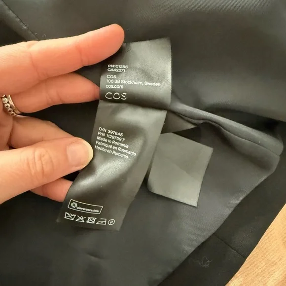 COS Classic Black Women's tailored Blazer - Picture 11 of 14